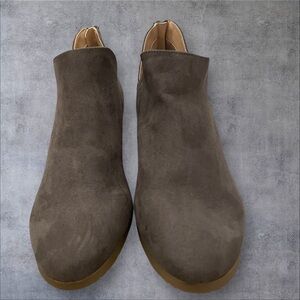 Kenneth Cole Ankle Boots